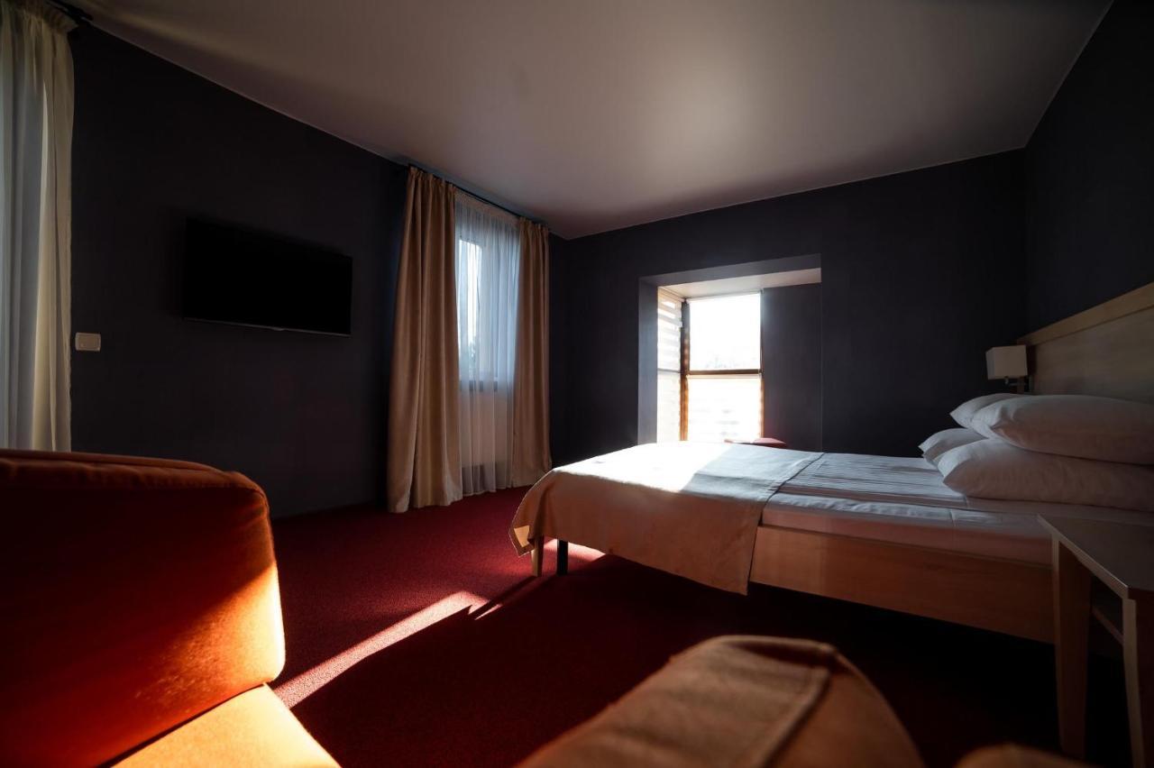 Sribni Leleky Hotel & Spa Luck Kültér fotó
